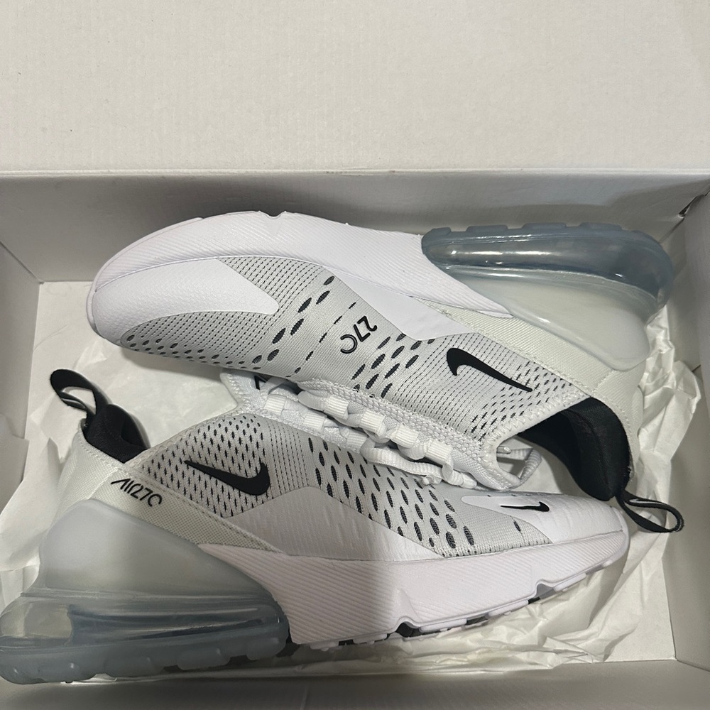 Airmax 270s Women’s
